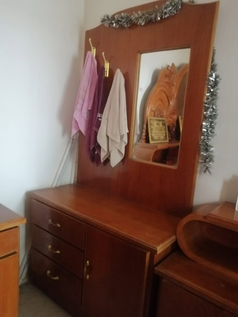غرفه أخشاب 
صاج عراقي ثقيل للبيع 
كبيره وفخمه للبيع


**إذا كنت صاحب هذا الإعلان وتريد حذفه لأي سبب، رجاءا أرسل رسالة إلى الدعم الفني**