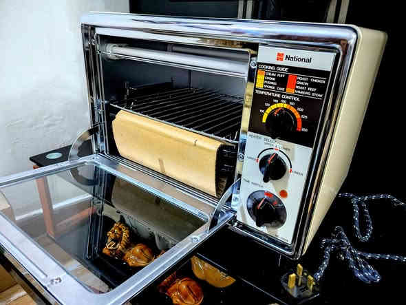 العملاق اوفن ناشونال أكبر حجم
بالكارتونة غير مستخدم للاستفسار مراسلة الصفحة أو الاتصال على الرقم *********** يوجد توصيل لكل محافظات العراق
