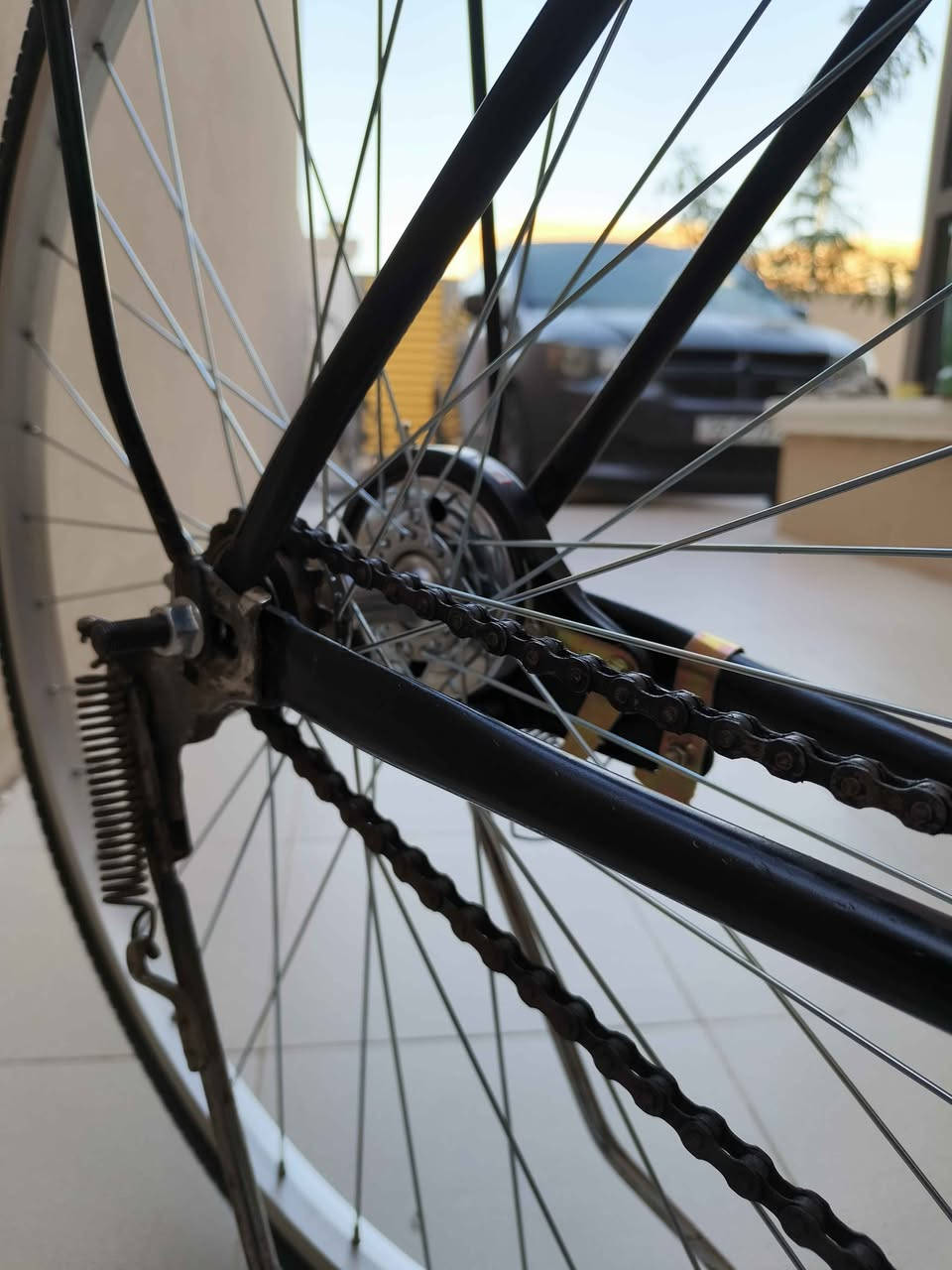 بايسكل سياحي بالة ياباني اخو الجديد نظيف جدا مابي اي خدش تقريبا، والبايسكل سريع جدا

البايسكل مبدل (مكينة والبريك الخلفي والرنك الخلفي والتيوب والتيارات). وكلهن قطع اصلية وشرط اعلى جودة موجودة بالسوك، كلفني اكثر من 50 الف

للتواصل *********** البصرة, العراق
