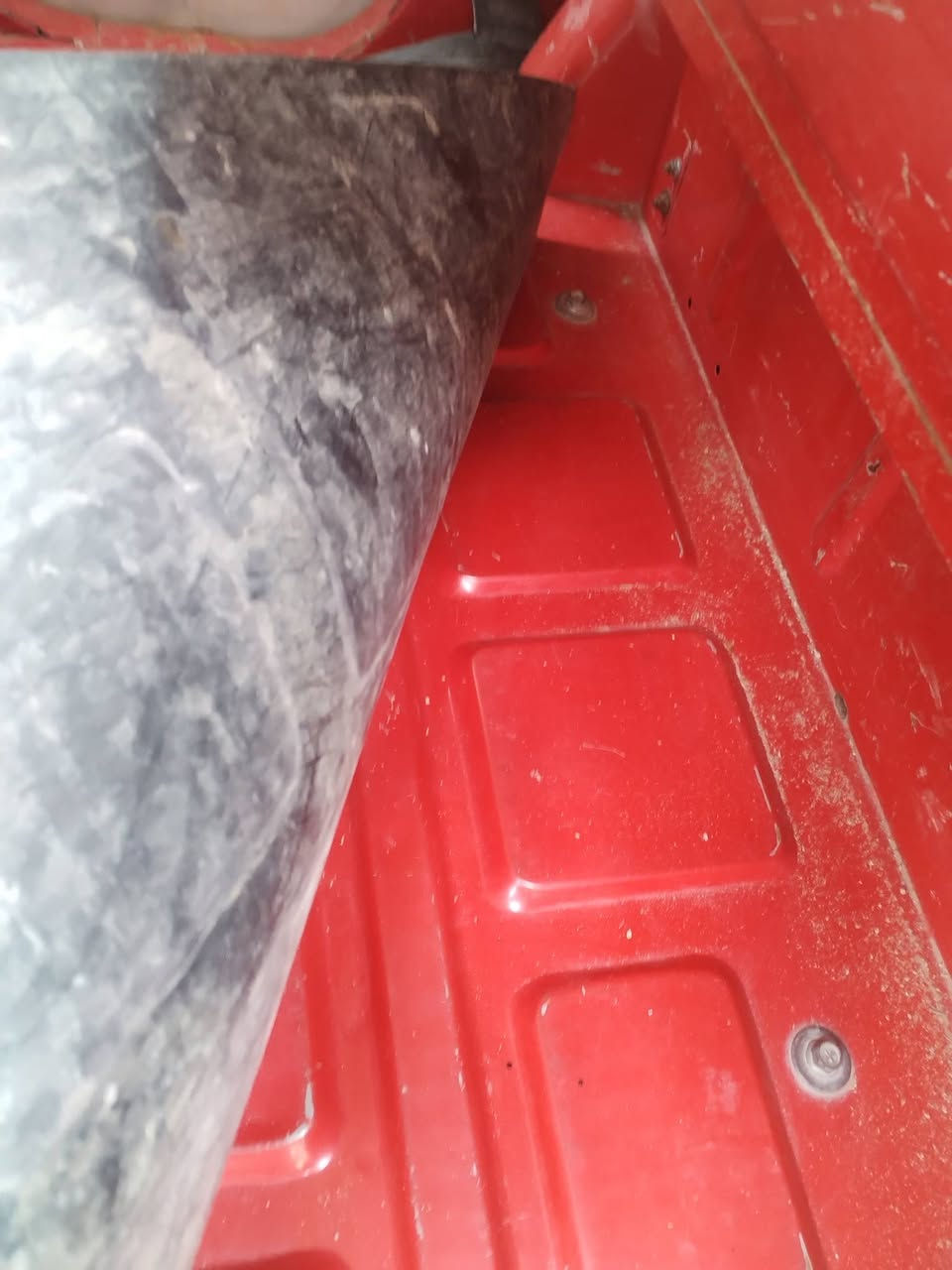 سلام عليكم تكتك للبيع موديل 20 رقم وسنويه  كفاله عامه بيها بس لقد تكتك بلاديه سعر 6 وبيها مجال خاص مقلق اتصال ***********
