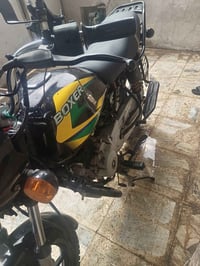 دراجه بوكسر مديل2021 دراجه نضيهة وكامله كلشي شغال بيهة رايدهة 700 وبيه...