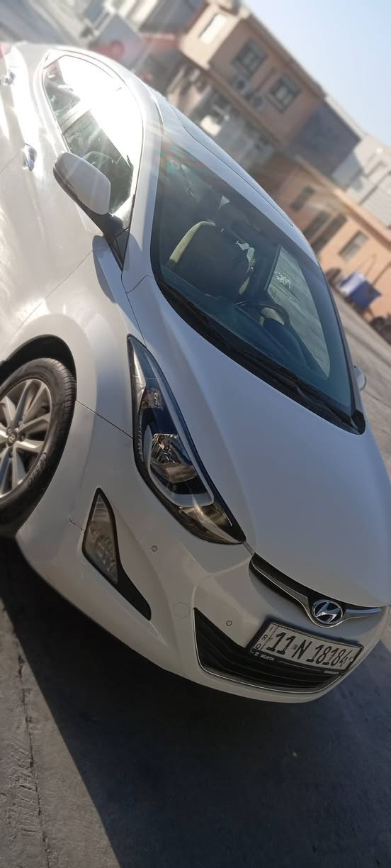 السلام عليكم
موديل / 2014 شكل 2016 خليجي بدون صبغ 
مكينه/ 1800 دوش اوتوماتيك
1. شاشه تاب و كار بلي
2. تحكم استيرن جهتين
3 .كامره خلفيه دوار
4 . نظام ايكو اقتصادي
6 .  امرايات شفط 
6 . اشارات بالمري
هزه جديده فحص جديد 
سنويه جديده 
بسمي شرط التحويل ثاني يوم 
السعر 127 بيها مجال 
الاستفسار ***********
