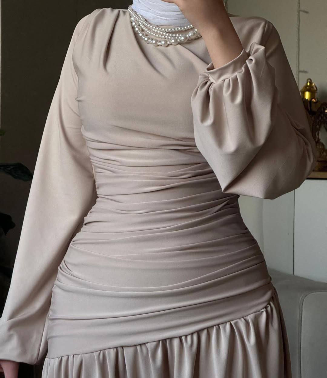 كولكشن الفساتين✨🔥
فستان لاميرة 💎

فستان بكوالتي رهيب 
دبل كلوش خامه ساندي 
فول ليكرة 💕

مع حزام هديه 
قياس 38 40 42 44 46 48 
متوفر 5 الوان 

سعر 33 
د


**إذا كنت صاحب هذا الإعلان وتريد حذفه لأي سبب، رجاءا أرسل رسالة إلى الدعم الفني**