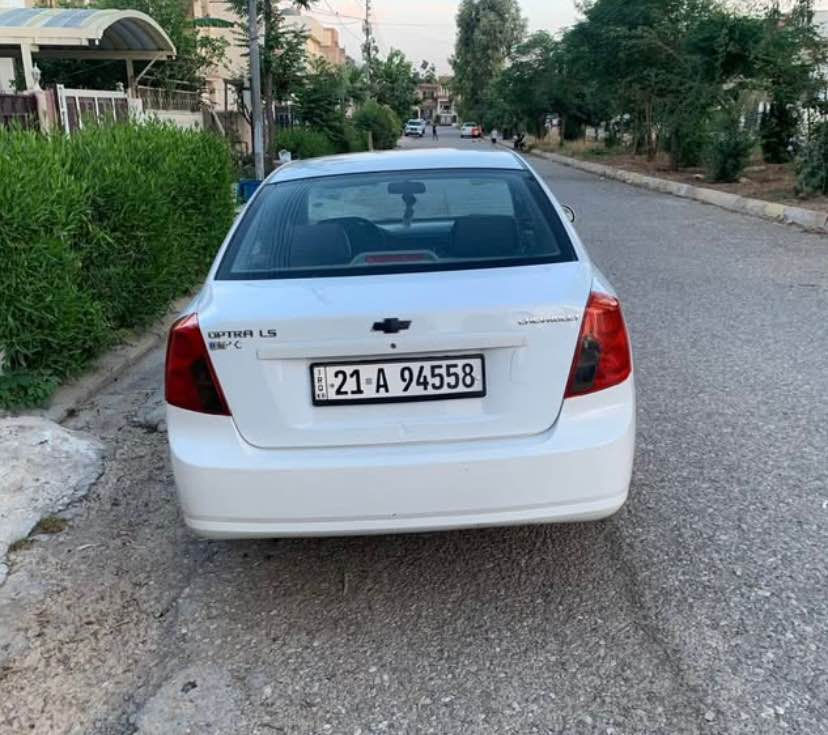 ئۆپترا 
مۆدیل ٢٠١١ 
گیر ئۆتۆماتیک
رەنگی سپی 
نیو چاملغ دواوە و دۆسەکان بی ناو گرتن 
پێشو پشتی کەپسە 
سەنەوی تاکو ٢٠٢٨ نوێیە بێ کێشە 
چوار تایەی نوێی لەسەرە 
بەشەرتی گێر و مەکینە 
*********** كويسينجاك, أربيل
