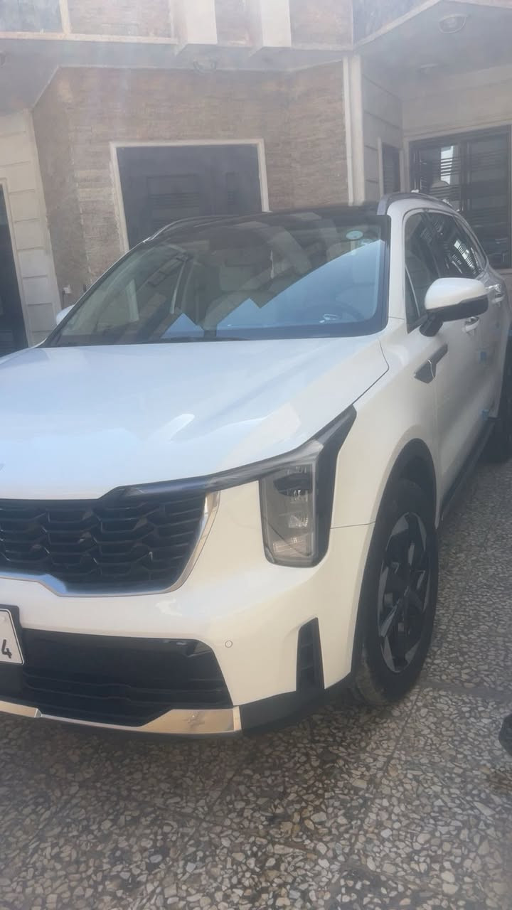 السلام عليكم ورحمة الله وبركاته
موديل ٢٤
ماشي ١٥٥٠٠
السعر قفل ٢٩٥
بغداد/ اليرموك
***********
