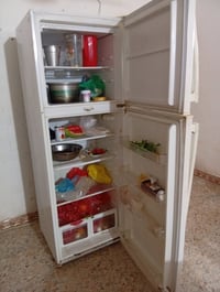 ثلاجة • براد • تبريد • تجميد • ثلاجة حجم كبير • فريزر