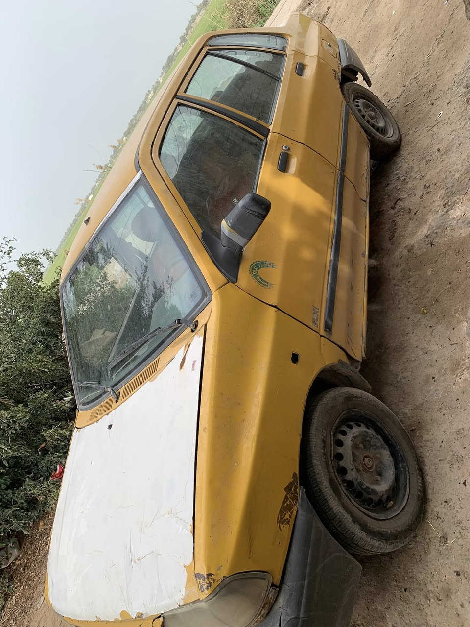 السلام عليكم سايبه رقم نجف مكينه نص ونص بيه دخان  شواصي نضيفه راعي موجود  السعر (٨)
المكان النجف ناحيه العباسيه ‭٠٧٨٧ ٥٢٤ ٢٣٣٣‬
