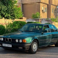 للبيع BMW 735i موديل 1991 (E32) سيارة ألمانية كلاسيكية فخمة بحالة جيدة...