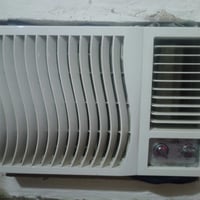 ورحمه الله اخواني مكلف بالنشر مكيف الحافظ مستخدم قليل جداً نظيف جدا رق...