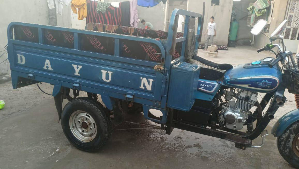 اسلام عليكم ستوته دايوان موديل 21نضيفه مكينه 25جاهزه اوراق كامله مضروبه باج حمايه قوي بلركبه سعره 1250وبيهة مجال
مكاني بغداد مدينه الصدر 
*********** واتساب
