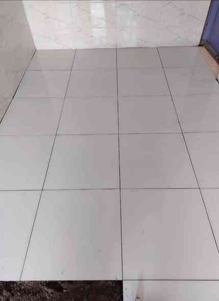 #خلفة_سيراميك
شغل درجه اولى ونضيف
ع اليزر ولكبان شغل هزاز 
حمامات جداري ارضي، لوح مطابخ، درج بايات
مرمر،كاشي  ،بورسلين، سيراميك  لوح ابو ١٢٠
#وبلي_يناسبك_ع_اليوميه_او_علمتر
#في_السماوه_ونواحيها ***********
