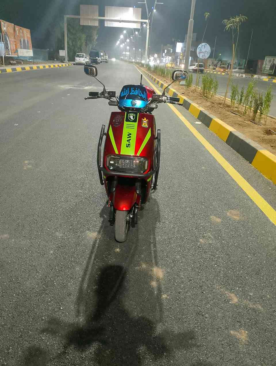 سلام عليكم
ماطور شحن saw 
للبيع فقط 
6 باتري دبل 
الملف 2000
سرعة 62 حقيقة 
السعر 700وبي مجال 
للاتصال ***********
مكاني الموصل الأيسر حي فلسطين
