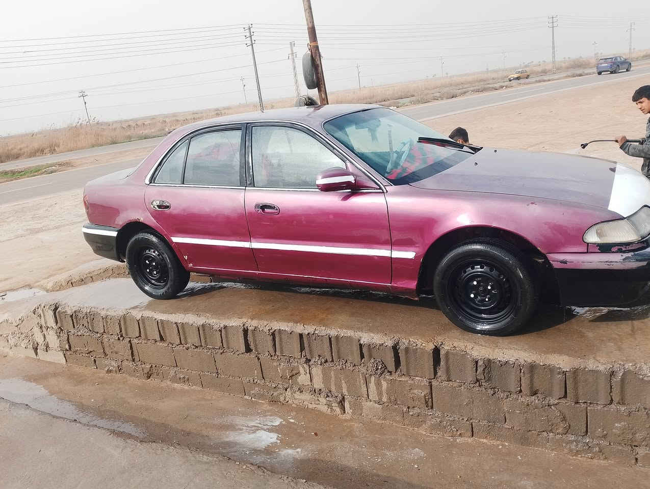 سلام عليكم سوناتا تو موديل 1994مكينه بيها تبخير كير جديد عادي صدر جديد راعيها متوفي بيع او مراوس او انطي فرق ***********
