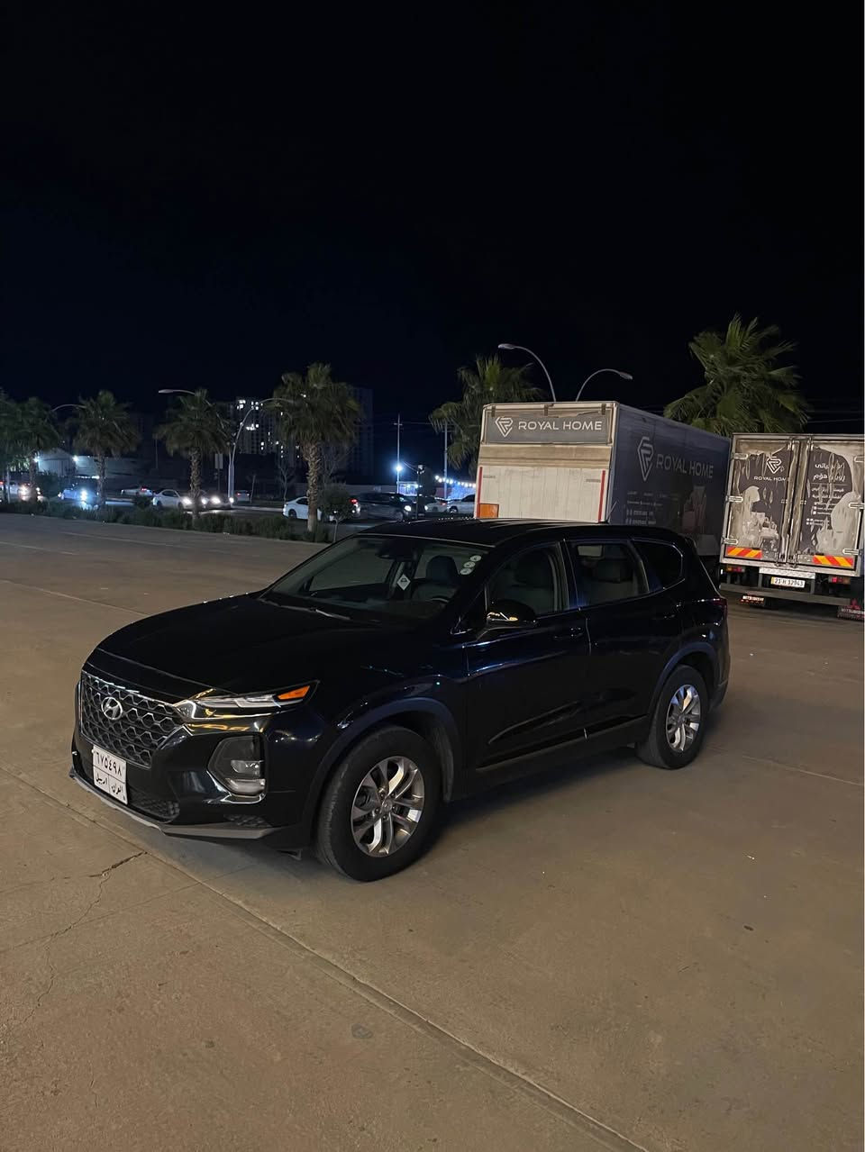 السلام عليكم سنتافي 2019 وارد كندي بيها قطعتين وربع صبغ ( جاملغ وجنطه خلفيات بجم كبس ) سيارة ماشية 60 حيل نضيفة مال بيت مو مال معارض رقمها اربيل وموجودة باربيل سعر 148 وبيها مجال بسيط وماكو بهيج نضافه بهسعر وماشيه قليل 
*********** أربيل, العراق
