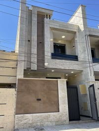 بيت حديث المساحه 114 متر يحتوي 4غرف نوم وصاله ومطبخ  خدامات 3 الموقع ح...
