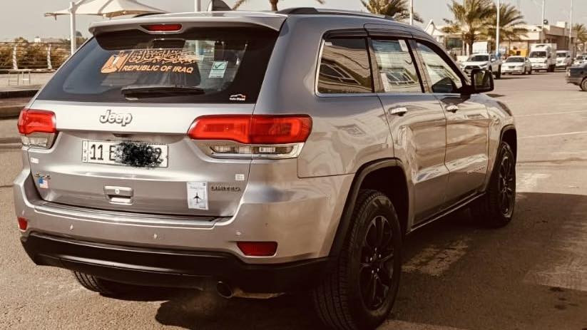 بيع سريع مستعجل 
جيب 2016 
فول مواصفات 1/1 لمتد
فول للاخر LEMETED
بصمه حساسات فول لفول 
معروفه مواصفاته 
سياره جاهزه من كل نواحي 
الف مذب عليها 
بيه صبغ جاملغ وبنيد بدون دواخل 
لباقي مكفول 
سياره جديه جاهزه
كير مكينه على وضع شركه سبانه ممدود عليها 
سياره جاهزه من كل نواحي 
رقم بغداد جديد دولي تحويل ثاني يوم
بسعر مناسب جدا 
170  وبيها مجال للشراي  
 فلوجه 
استفسار
***********
***********
