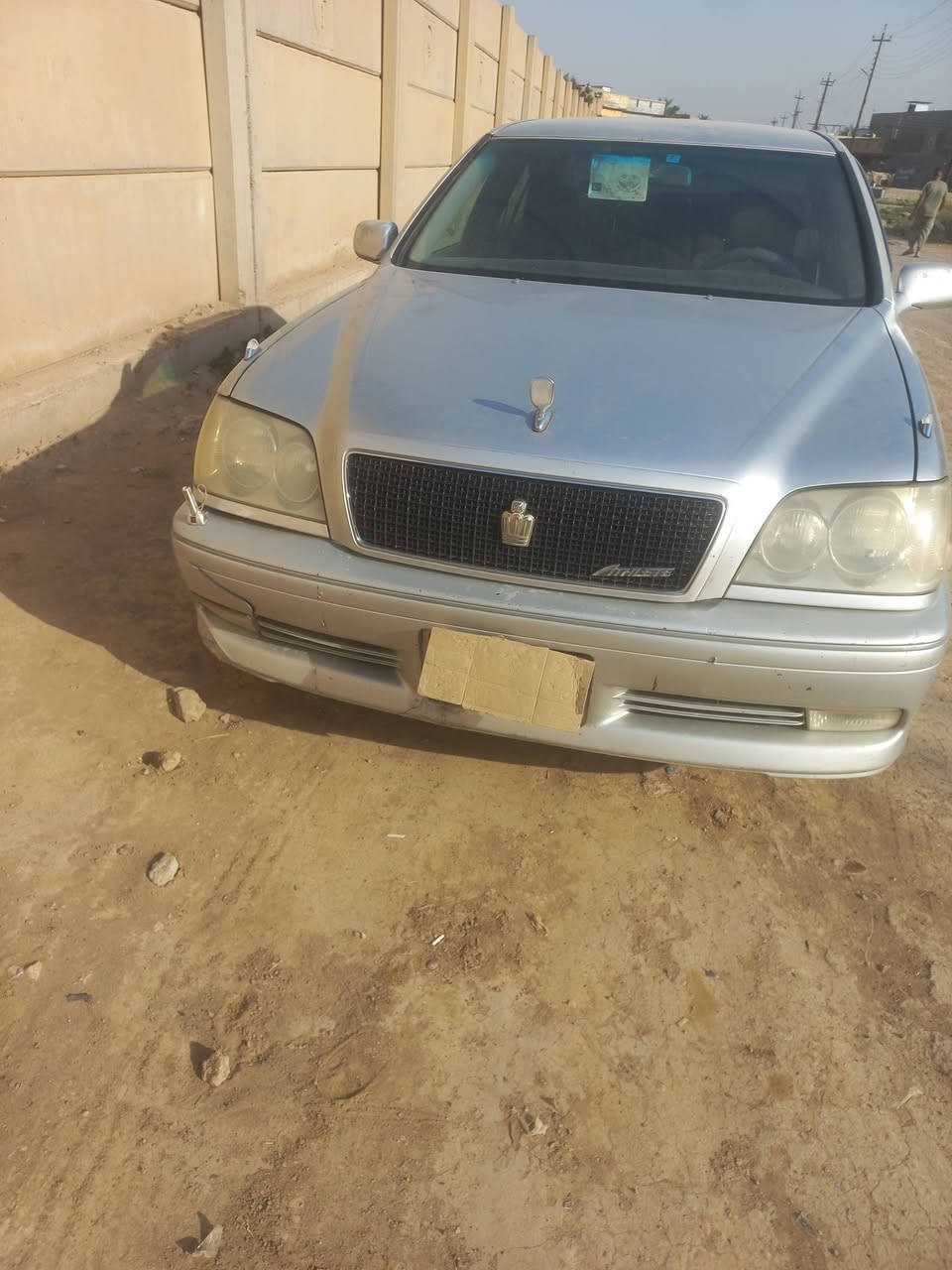 سلام عليكم سياره ملكه أدوات سعر ٣٠ وبيها مجال الاستفسار الاتصال ع رقم ***********
