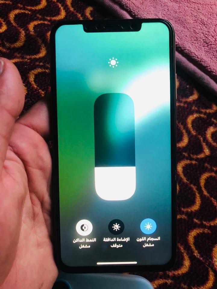 Xs max
 Xs max 64GB 
شاشة GX
مشكلته ضهره مفطر
وكاميرات مغبشة تحتاج تنظيف داخلي
الجهاز يخبل شحن يمشي 8 ساعات 
شاشة وبطارية عليها ضمان ٣ اشهر 
سعر 150 بي مجال قليل كلش


**إذا كنت صاحب هذا الإعلان وتريد حذفه لأي سبب، رجاءا أرسل رسالة إلى الدعم الفني**