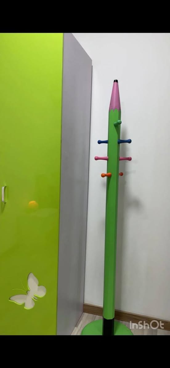 السلام عليكم 
السلام عليكم مرخصت الدمن المحترم عندي غرفة للبيع غرفة جديد حلوة تركية معتاز فلوس ومتوازي علا البيع السعر (٢٥٠ ) الف المكان شقق الصالحية *********** بيهة مجال
