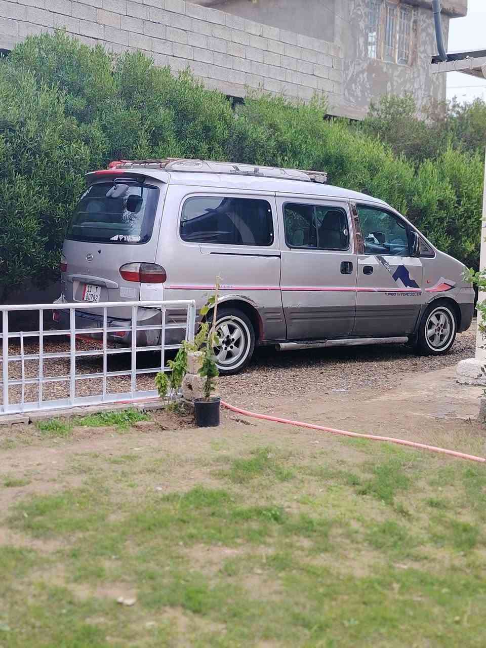 السلام عليكم ستاركس 2005 اصل رقم بغداد انكليزي هزه ماصارلها 6 أشهر سنوية ل29 شرط تحويل اي مكان تريد شواصي بلاد لا فطر ولا تصليح تايرات 4 دسك محرك بيه صرف وبخار تخم تاير شاشة السيارة خير من الله السعر 70 وبيها مجال خابر وتدلل مكلف بلنشر رقم صاحب السيارة ***********
