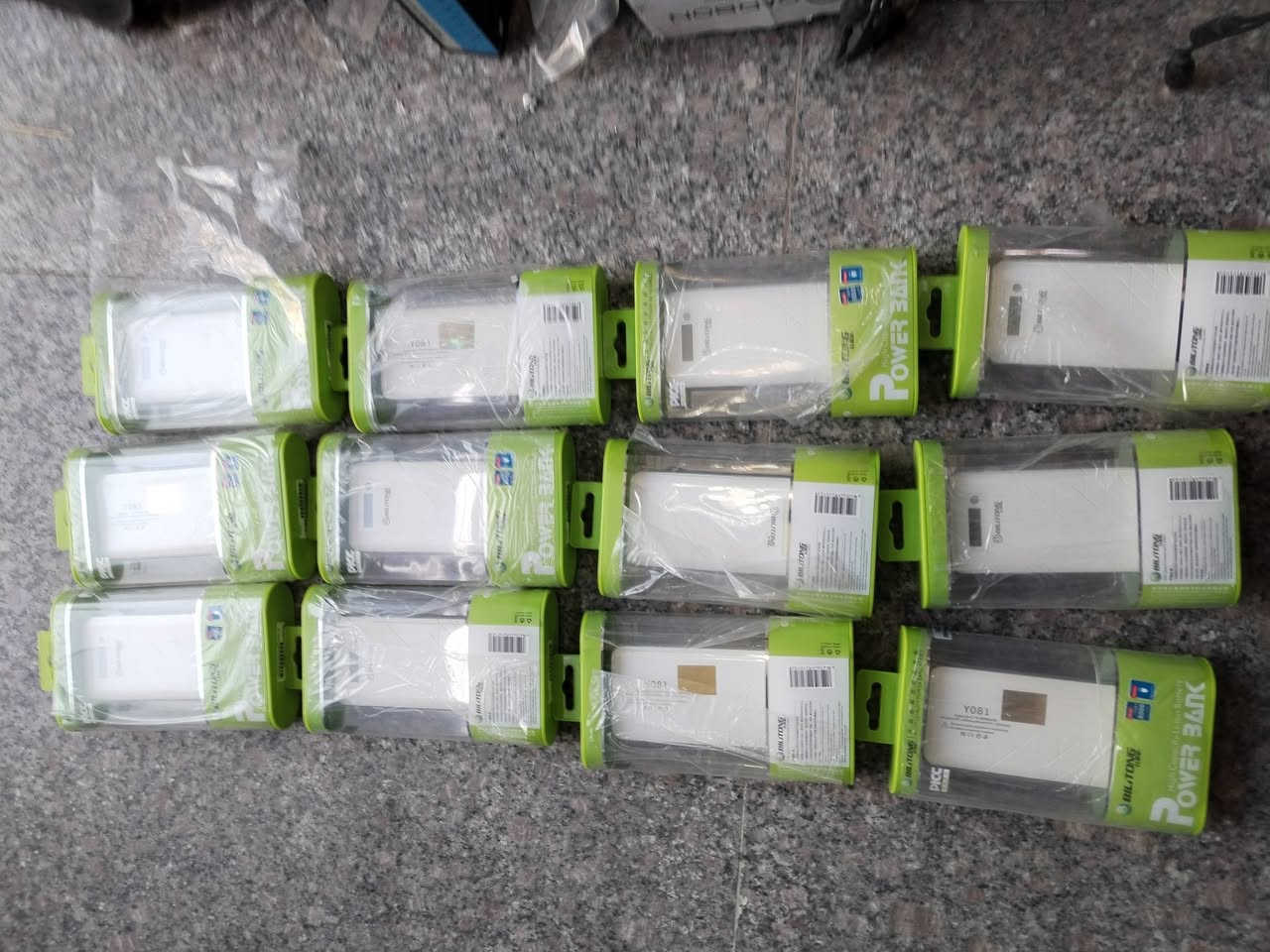 سلام عليكم اخوان عندي 12 قطعه بور بوينت شلعه كلهن السعر 40 الف معه التوصيل جدد بل جيس


**إذا كنت صاحب هذا الإعلان وتريد حذفه لأي سبب، رجاءا أرسل رسالة إلى الدعم الفني**