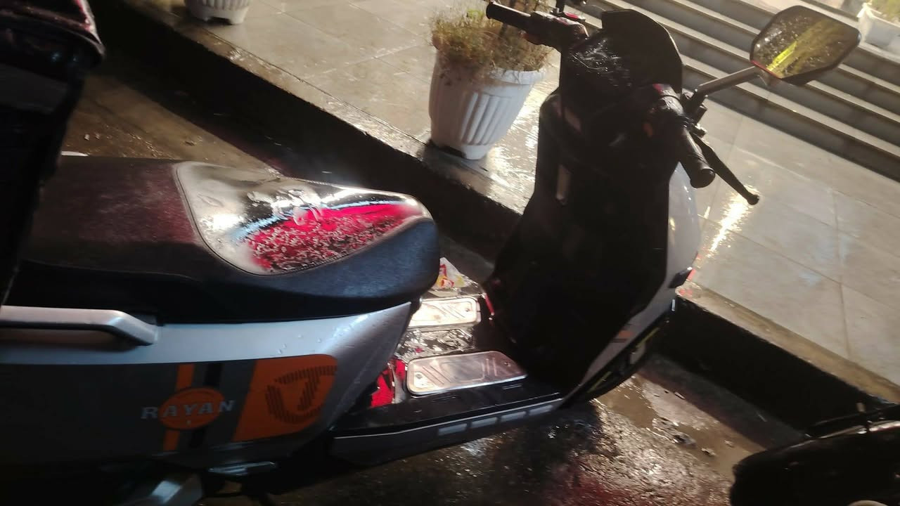 للبيع تفاصيل خاص مكاني زيونة واتساب ***********
