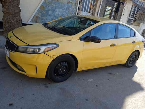 السلام عليكم كي فورتي تكسي للبيع حادثة بس قبق جنطه مبدل كله ليبل واحد كير ومكينه خير من الله رقم بغداد انكليزي بسمي سعر ١١٧ وبي مجال استفسار *********** مكان بغداد
