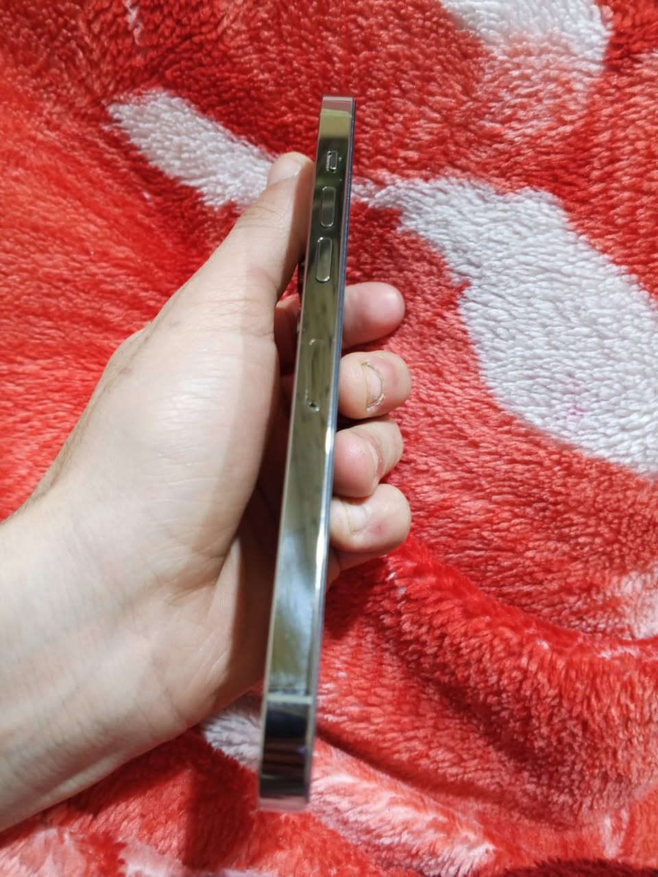 14pro max
ما مبدل بي اي قطعه + ضمان جهاز كلش نضيف زلغ مابي 
السعر ٨٠٠
البصره جزائر 
***********
