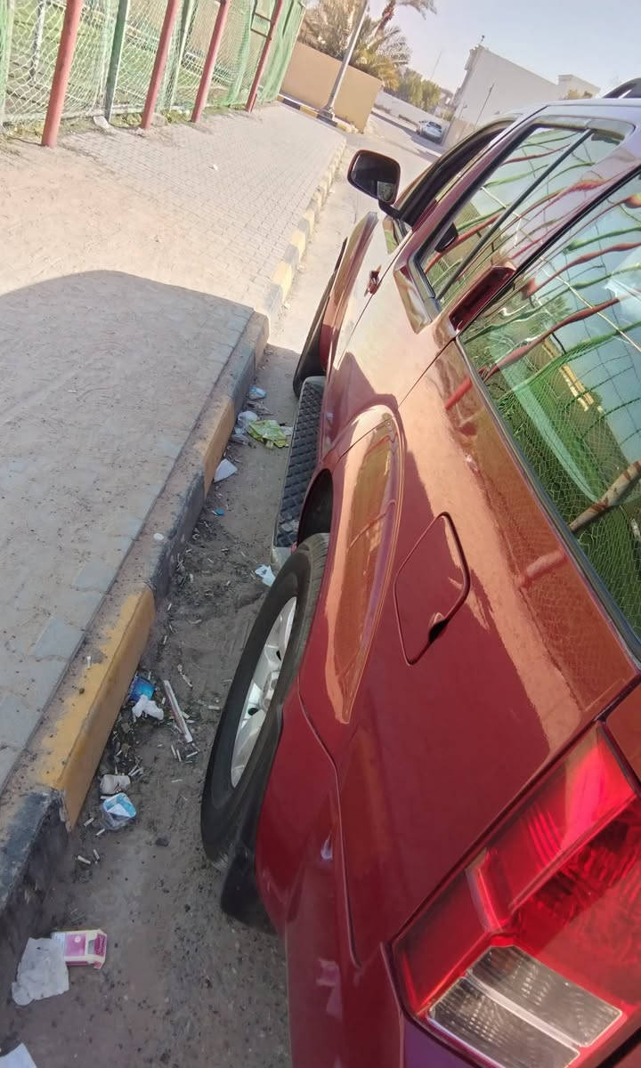 السلام عليكم 
نيسان باثفندر للبيع وارد امريكي موديل 2009
جاهزه من كلشي ما ناقصها شي 
السعر 90او بيها مجال 
***********
