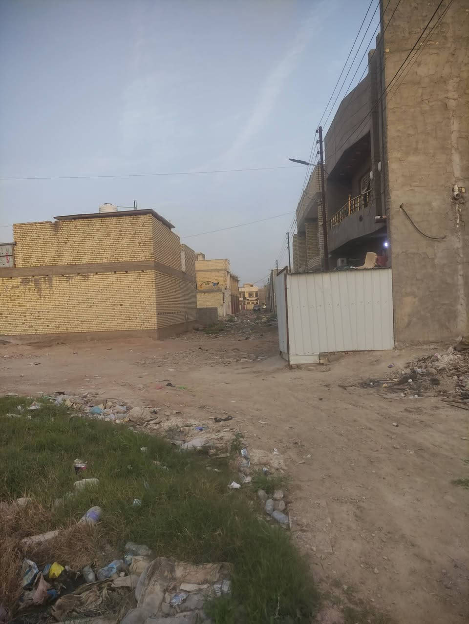 سلام عليكم قطعه ارض 100متر للبيع
سلام عليكم قطعه ارض للبيع في الشعب السريدات الاولى القديمه بالمربع الثالث 

نوع العقار زراعي سند 25 

خدمات مي كهرباء مجاري ونت ضوئي وكلهن مدفوعات

مساحه الارض 100متر واجه 10متر ونزال10 متر

سعر الارض21مليون وبيه مجال  قليل 

للاستفسار ***********
