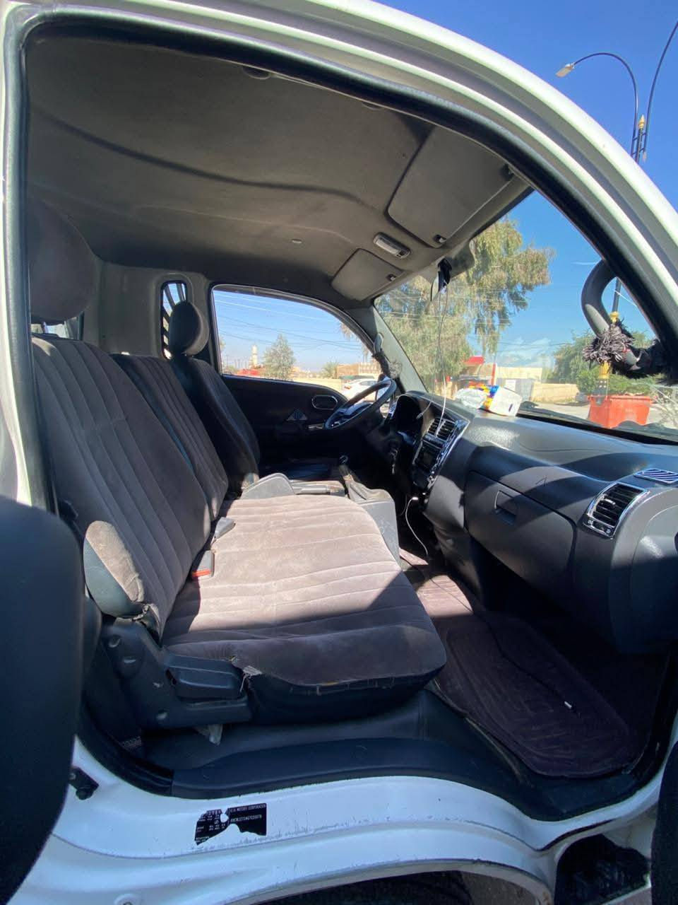 السلام عليكم لبيع كيا حمل فحل مكفول كير محرك صدر تبريد تخم تاير  شاصي كله جديد سياره مكفوله بس صارت بيها دخه باب سايق غير هاي مابيها كله عل وضع شركه اتصال *********** مكان سياره تكريت القادسيه
