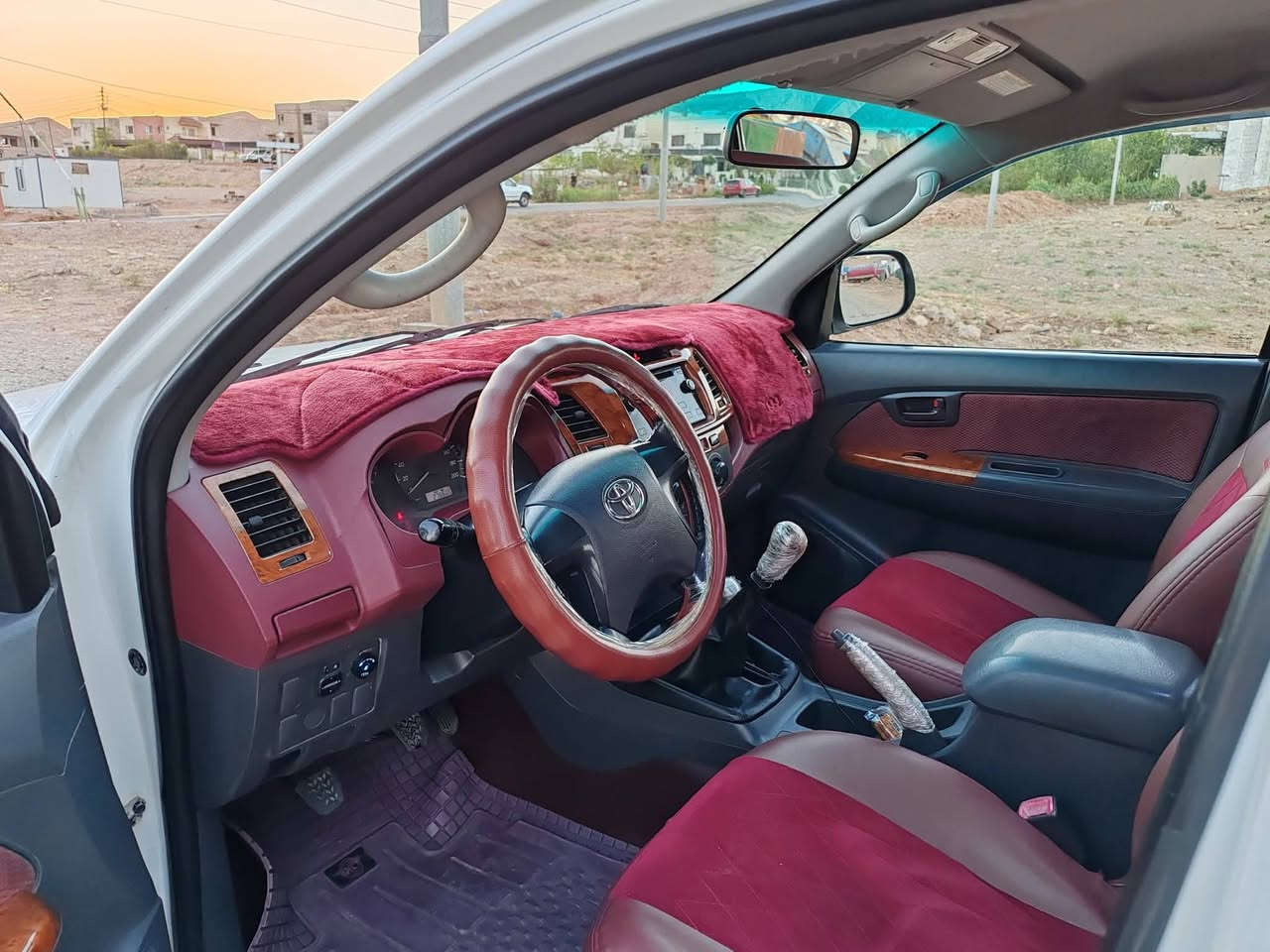 للبیع مۆدیل 2013  رەقم سلیمانیە بسمی  رەقم سەنەویە جدیدە2029    ***********
