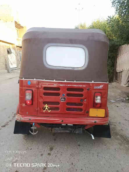 السلام عليكم تكتك للبيع موديل 19 شهر 10 رقم وسنوية تحويل ثاني يوم كشر كفاله عامه بس الدوسه بيه بخ ولباقي كفاله  مكينه مكفولة من تبخير وتنقيص التكتك مفوله السعر 6500 وبيه مجال مكاني بغداد مدينه الصدر رقم الهاتف ***********
