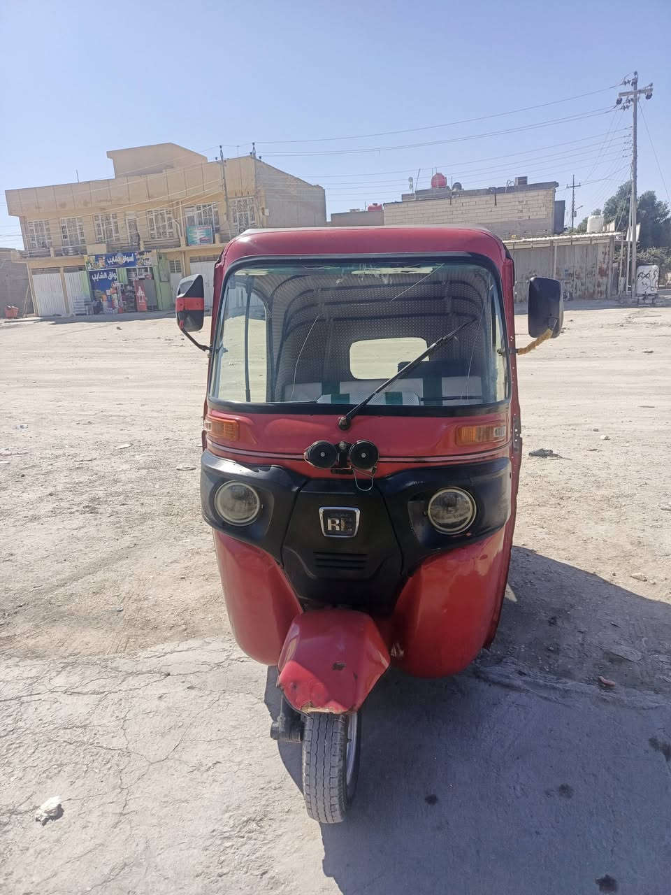 سلام عليكم تكتك للبيع موديل 2018 مكينه 20 اوراق مكفوله كفاله عامه مكاني كربلاء حي عسكري مكلف  بلنشر ***********
