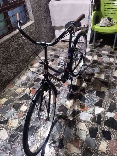 سلام عليكم بناتي لون اسود جديد نضافه 95/100 السعر 85الف وبي مجال بسيط كلش مكاني بغداد البلديات مراسله خاص وذا مارديت هذا رقمي ***********
