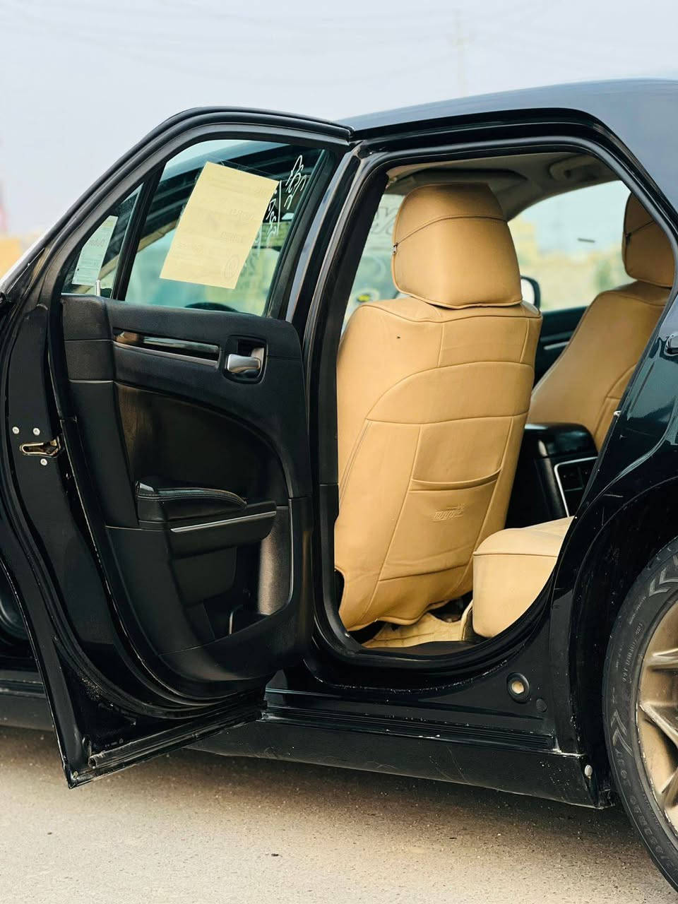 للبيع اوباما مرمز 2017 رقم ذي قار نگليزي  حره تحويل دولي وارد امريكي بيهة جاملغ وبنيد تبديل اصلي  مواصفات السيارة شاشه كبيره كامره دوار كشنات جلد كهربائي ويل كب كروم حواجب عل لايت وبعد مواصفات هواي السعر 155وبيهة مجال اي استفسار مكان السيارة ناصريه ***********
