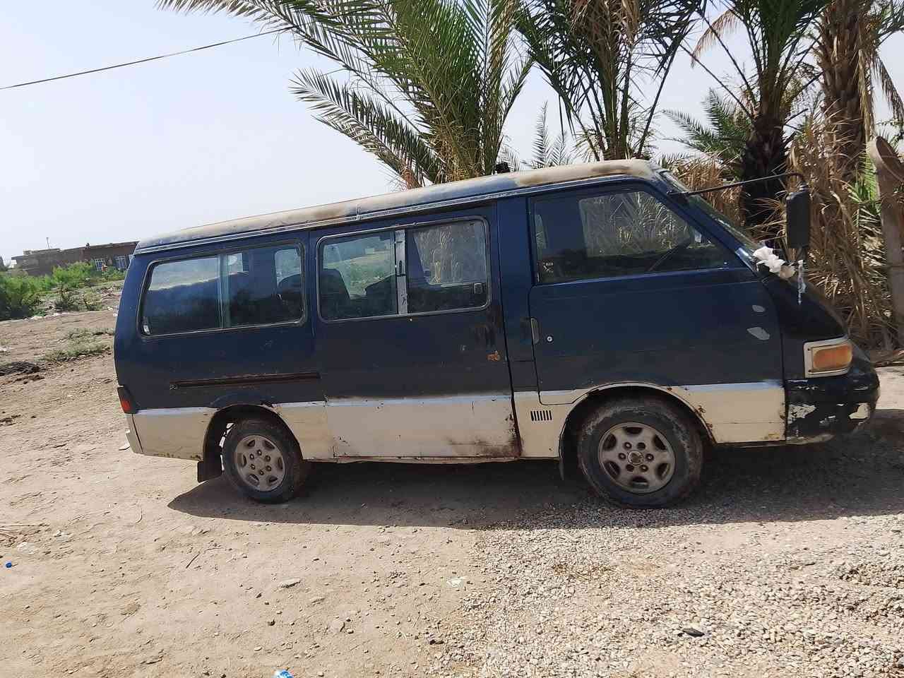 سلام عليكم
كيا بستا
مديل 1995مصفره هيئه وغرامات 
مداور شوكت ما تريدالسعر 27 وبيه مجال 
مكاني ذي قار ***********
