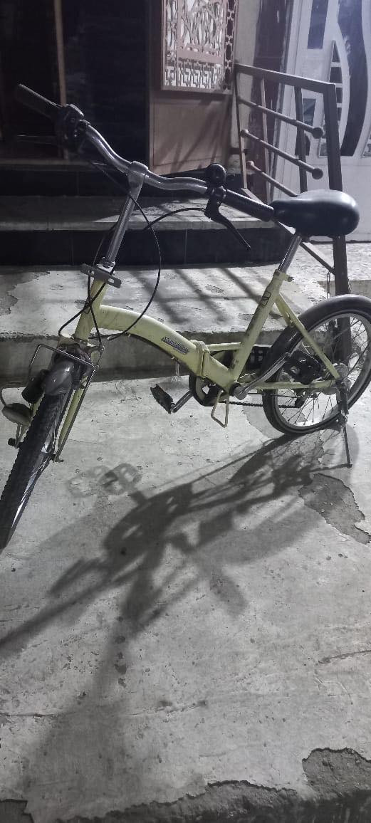 بايسكل  ماركه ونظيف بسعر 75


**إذا كنت صاحب هذا الإعلان وتريد حذفه لأي سبب، رجاءا أرسل رسالة إلى الدعم الفني**