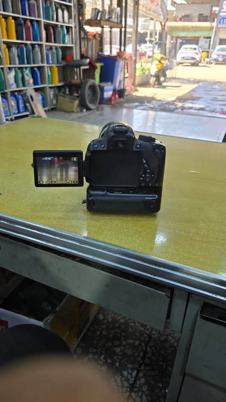 كأمره كانون 700D

معه عدسه كانون رياضي 70/200
هيه وعدته الكامره تخبل ما ناقصه اي شي 
سعر 850 الف مكاني بغداد العبيدي رقمي *********** رقمي وتساب ***********
