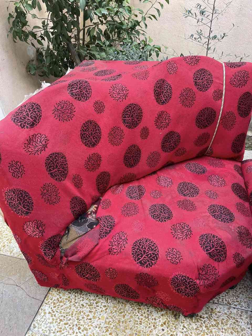 غراض للبيع


**إذا كنت صاحب هذا الإعلان وتريد حذفه لأي سبب، رجاءا أرسل رسالة إلى الدعم الفني**