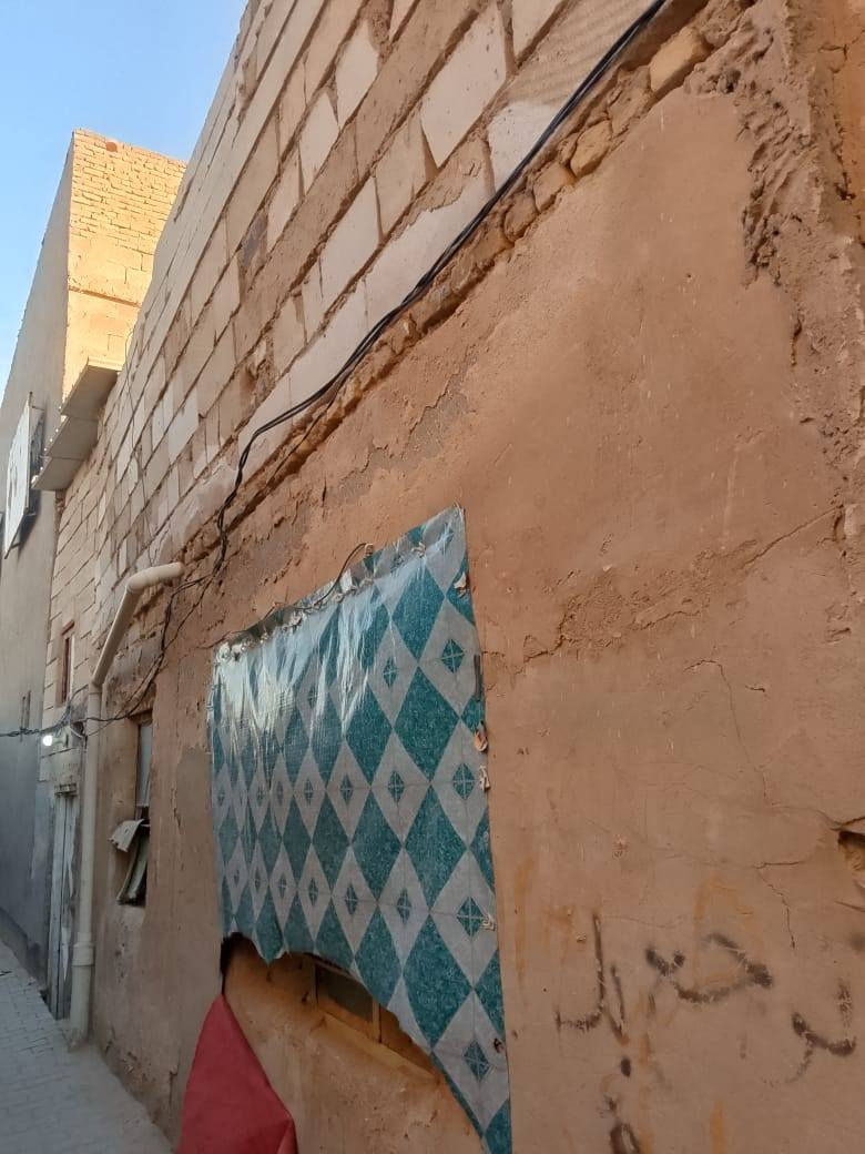 مكلف بنشر
هذا رقم صاحب البيت بي وتساب وعلى خط 
***********
سعره ٢٥ او مرواس بيت ١٠٠م 
عندي بيت ببالرضويه السابعه ٨٠ م يم جامع الزهراء بي غرفه وصاله ومطبخ وحمام اكدر احصل مرواسه بيت ١٠٠ م
