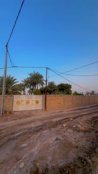 مزرعة متكاملة • طريق السنيه • ٤٠٠٠م