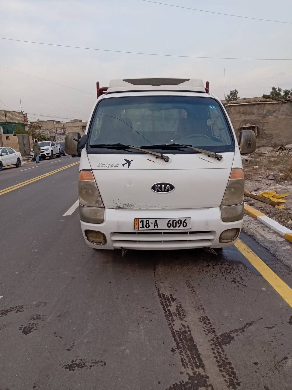 كيه حمل 2007 رقم دولي شاصي مكفول كشر نضيف مابيه اي ضربه كير اكسل حداديه نضيفه بسمي للسياره مكاني بغداد السعر 88مجال قليل كله بلادي مابيه خياسات ومابيه اي تعمير ***********
