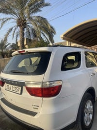 دورنكو 2013 كندي بدون حادث او غرق  رقم بغداد باسمي محرك ٦ سلندر 3.600 ...