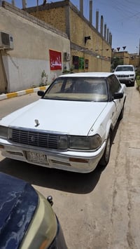 أخواني سيارة  سيدان للبيع محرك وگير مكفولات وتبريد شغال وحداديه قبل فت...