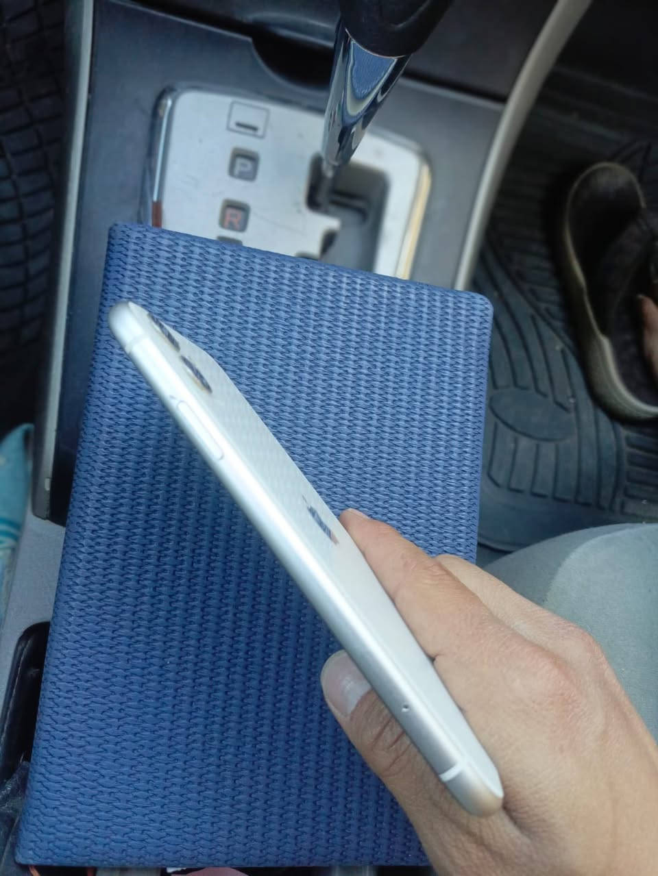 ايفون ١١ عادي بعدو لوك كله بلادي
ذاكره ١٢٨ بطاريه ٧٧ كلشي شغال سعر ٢٥٠


**إذا كنت صاحب هذا الإعلان وتريد حذفه لأي سبب، رجاءا أرسل رسالة إلى الدعم الفني**