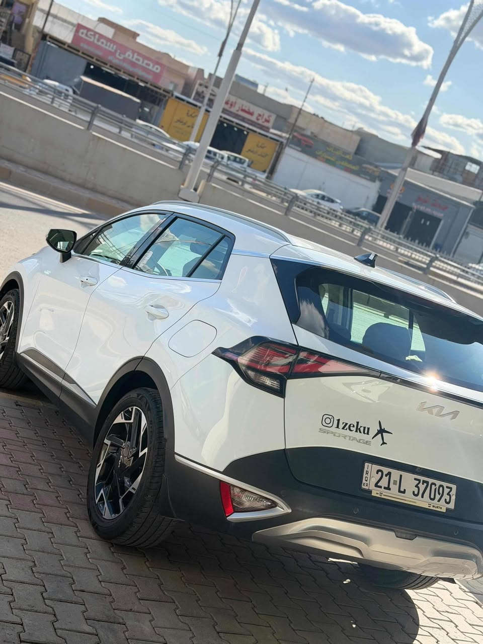 السلام عليكم للبيع كيا سبورتج موديل 23

خليجية كافالة عامة شرط السونار 

السيارة وضع  شركة ستخدام شخصي 

ماشية 34 الف 

السيارة رقم سليمانيه ب اسمي

مكينة حجم 2000دوش

مواصفات 

شاشة دجتل متصل 

كشنين كهرباء

كشنات تدفئة ستيرن تدفئة

بصمة ابواب وتشقيل 

كامرة دوارة

اريل افديشن

تحكم مقود جهتين

لد امامي خلفي 

مود درايف ويكو

قطعتين تبريد

شاحن واير ليس

حساس خلفي امامي

ويل كب 19

5 ويل كب

اشاير بل مري ومري شفط

سايد بريك بصمه
سعر210 قفل


**إذا كنت صاحب هذا الإعلان وتريد حذفه لأي سبب، رجاءا أرسل رسالة إلى الدعم الفني**