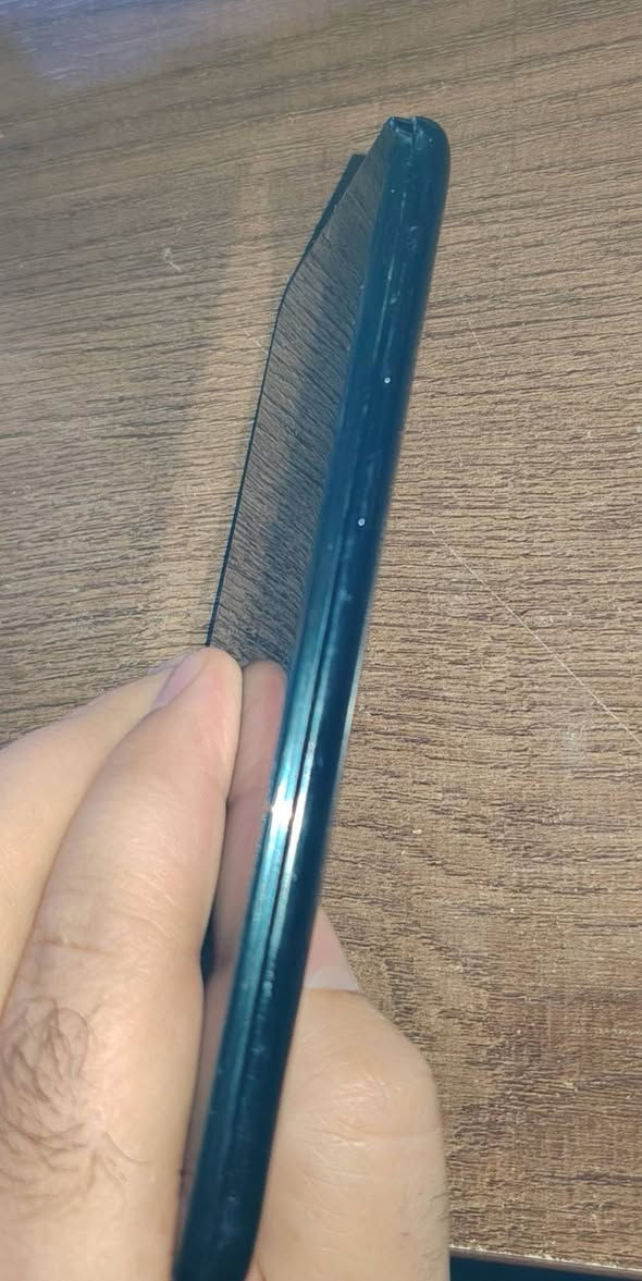موبايل سامسونج M 21 للبيع نظيف وبحالة جيدة ذاكرة 64 سعرة 90 وبي شويه مجال لطيبين ***********
