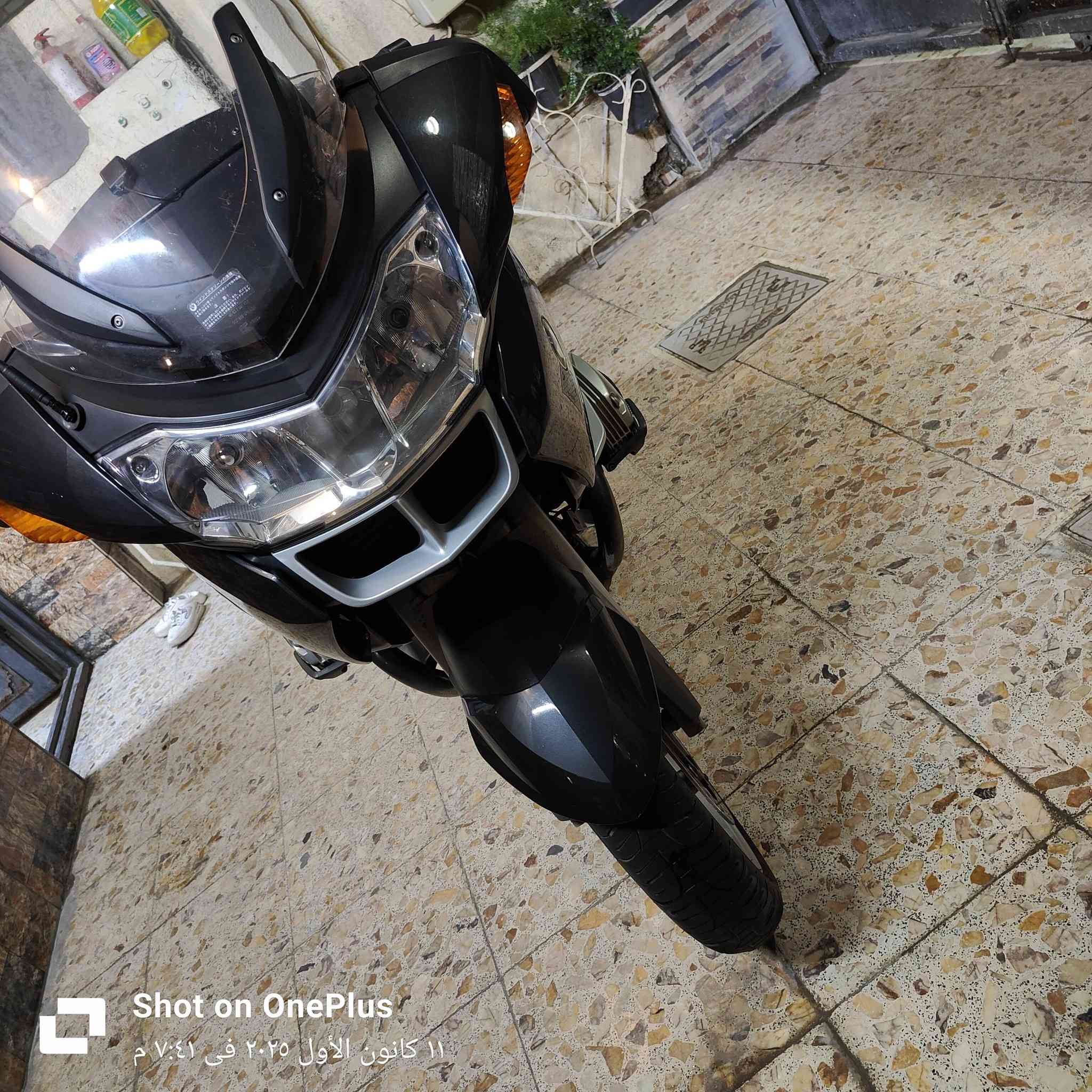 السلام عليكم للبيع bmw r1200rt جديده بمعنى الكلمة فول مواصفات جامة إمامية أوتو  اي بي اس هيترات بالمقابظ سيدي چنچر كروس سرعة فول                              ماشية 42 الف بدون رقم السعر 45 قفل اي استفسار اتصل وتدلل ***********
