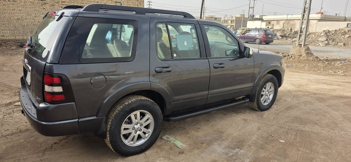 سلام عليكم فورد اكس بلور مديل 10للبيع اومراوس سيارت خليجيه ومكفوله ر ***********
